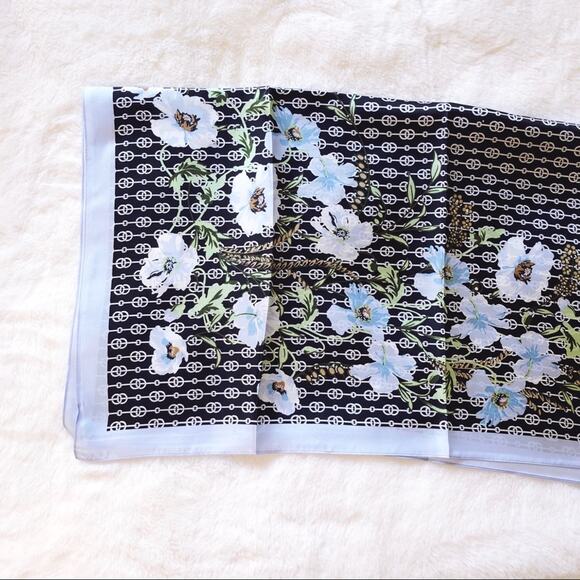 Ann Taylor Blue Floral Square Geo Pattern Scarf - Picture 6 of 9